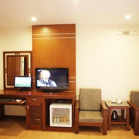Prince Hanoi Hotel Extérieur photo