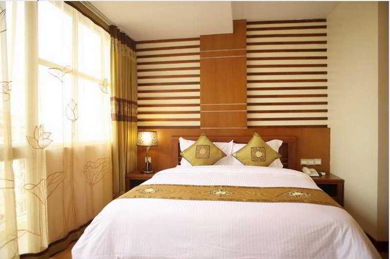 Prince Hanoi Hotel Extérieur photo
