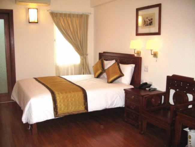 Prince Hanoi Hotel Extérieur photo